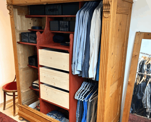 Möbelreparatur & Erneuerung